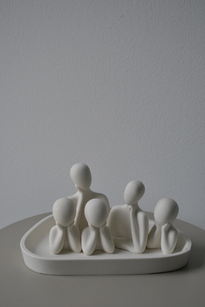 BJORN + LA FAMILIA I.